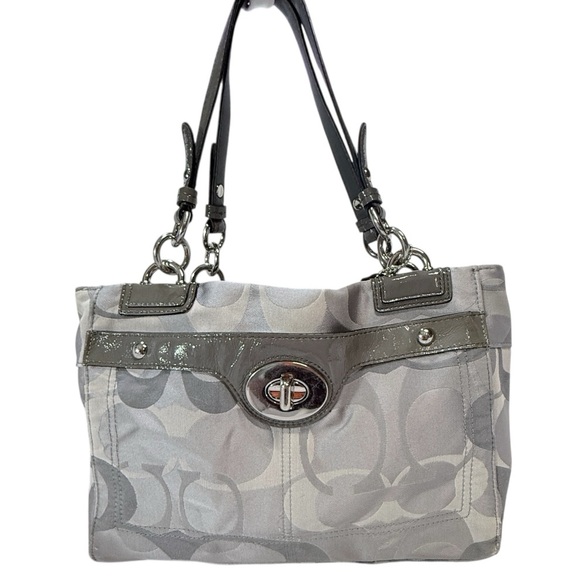 Coach Penelope shoulder bag Pre-loved signature jacquard w/patent leather trim - Picture 1 of 9